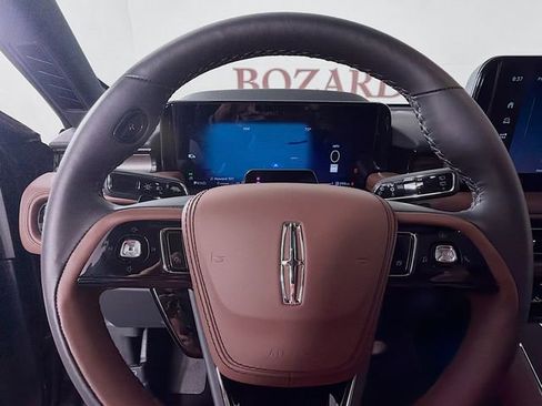 New 2026 Lincoln Aviator Reserve w/ Luxury Package image 11