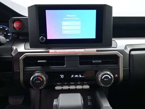 New 2026 Toyota Tacoma TRD Off-Road AWD/4WD image 8