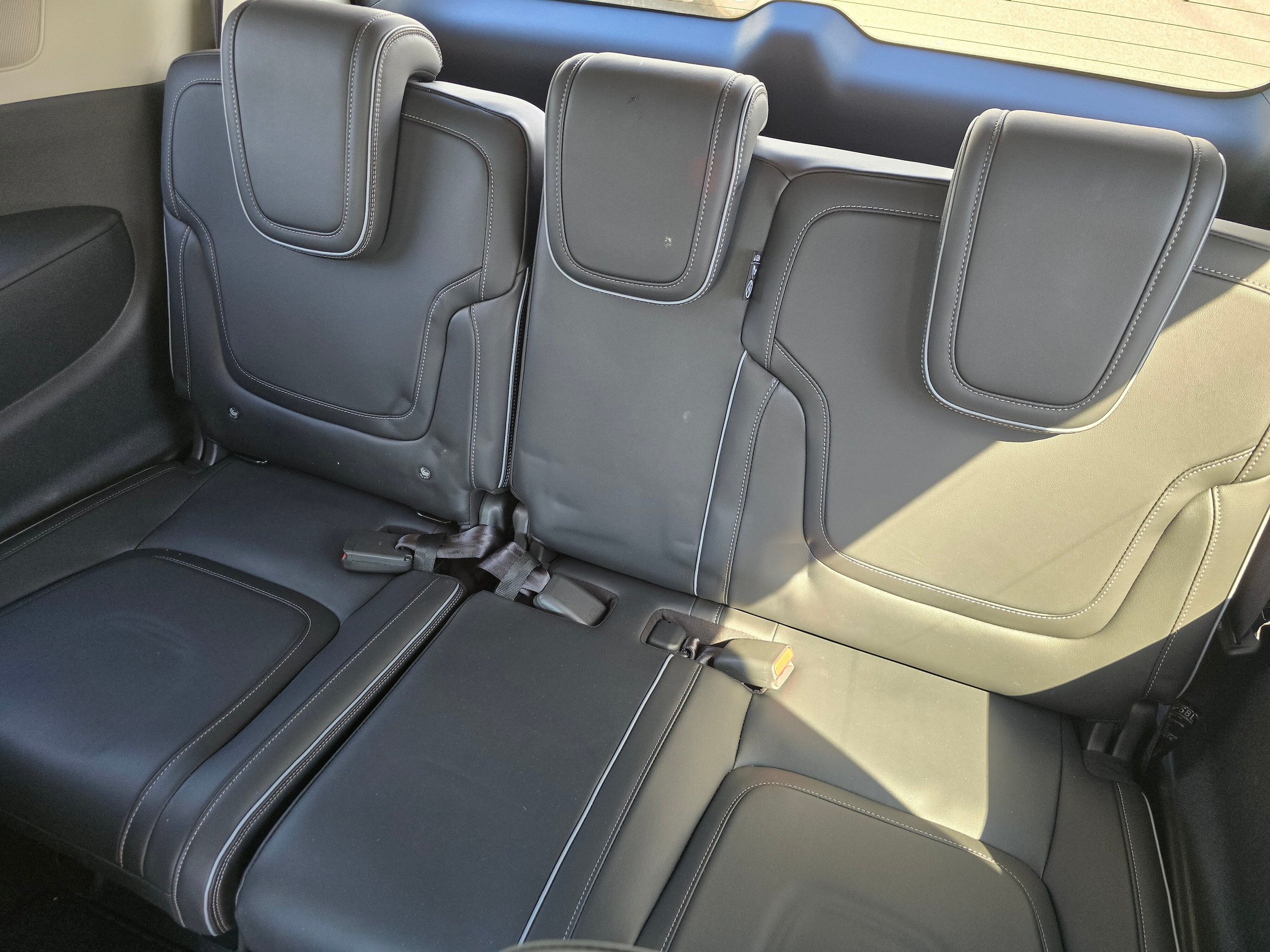 Used 2025 INFINITI QX80 Luxe AWD/4WD image 13