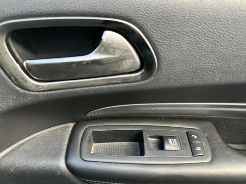 Used 2019 Dodge Durango GT AWD/4WD image 20