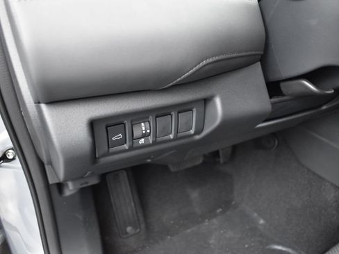 New 2026 Subaru Outback Touring image 10