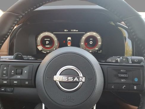 Certified 2025 Nissan Pathfinder Platinum w/ Cargo Package AWD/4WD image 20