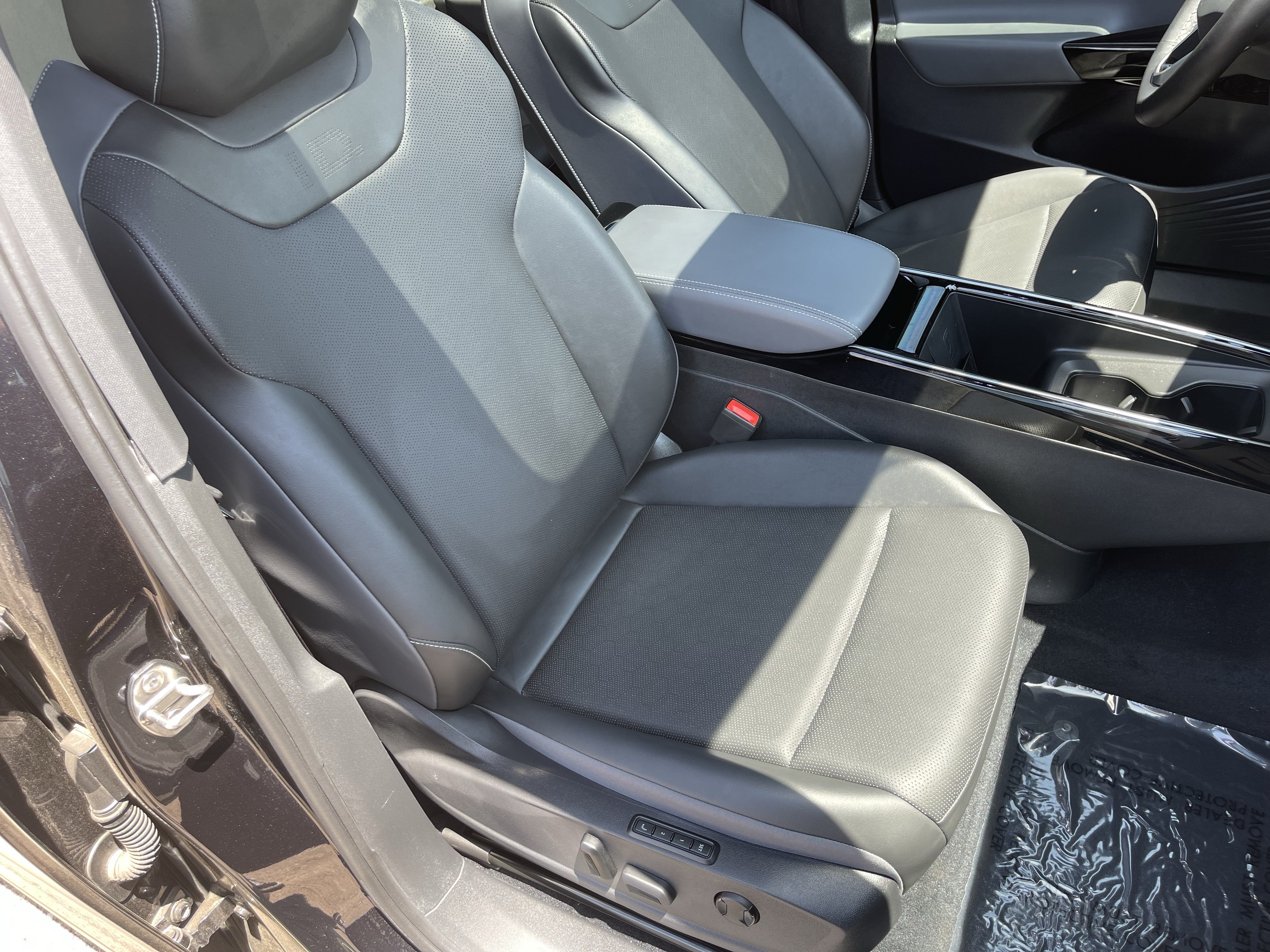 Used 2023 Volkswagen ID.4 Pro S RWD image 9