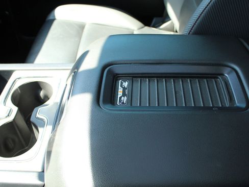 Used 2019 GMC Sierra 3500 SLT image 38