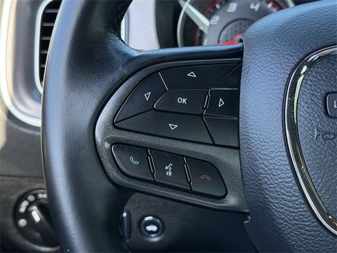 Used 2020 Dodge Charger SXT image 11