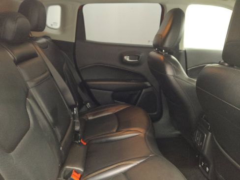 Used 2019 Jeep Compass Limited FWD image 19