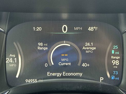 Used 2018 Chrysler Pacifica Limited w/ Advanced Safetytec Group image 10