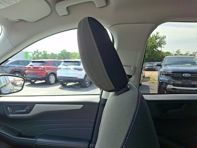 Used 2022 Ford Escape SE w/ Convenience Package AWD/4WD image 17