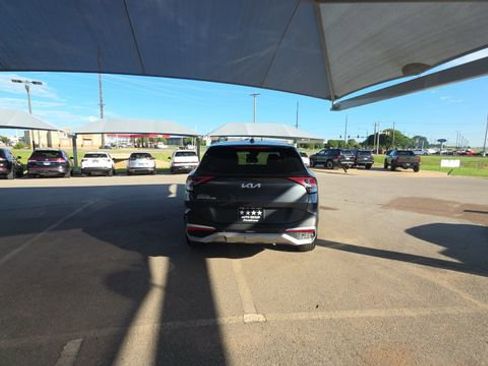 Used 2023 Kia Sportage EX FWD image 7