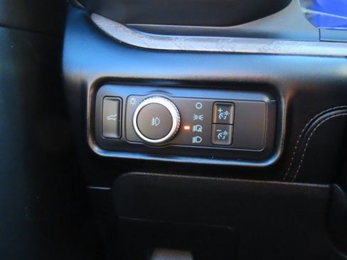 Used 2021 Ford Explorer Platinum w/ Equipment Group 601A image 26