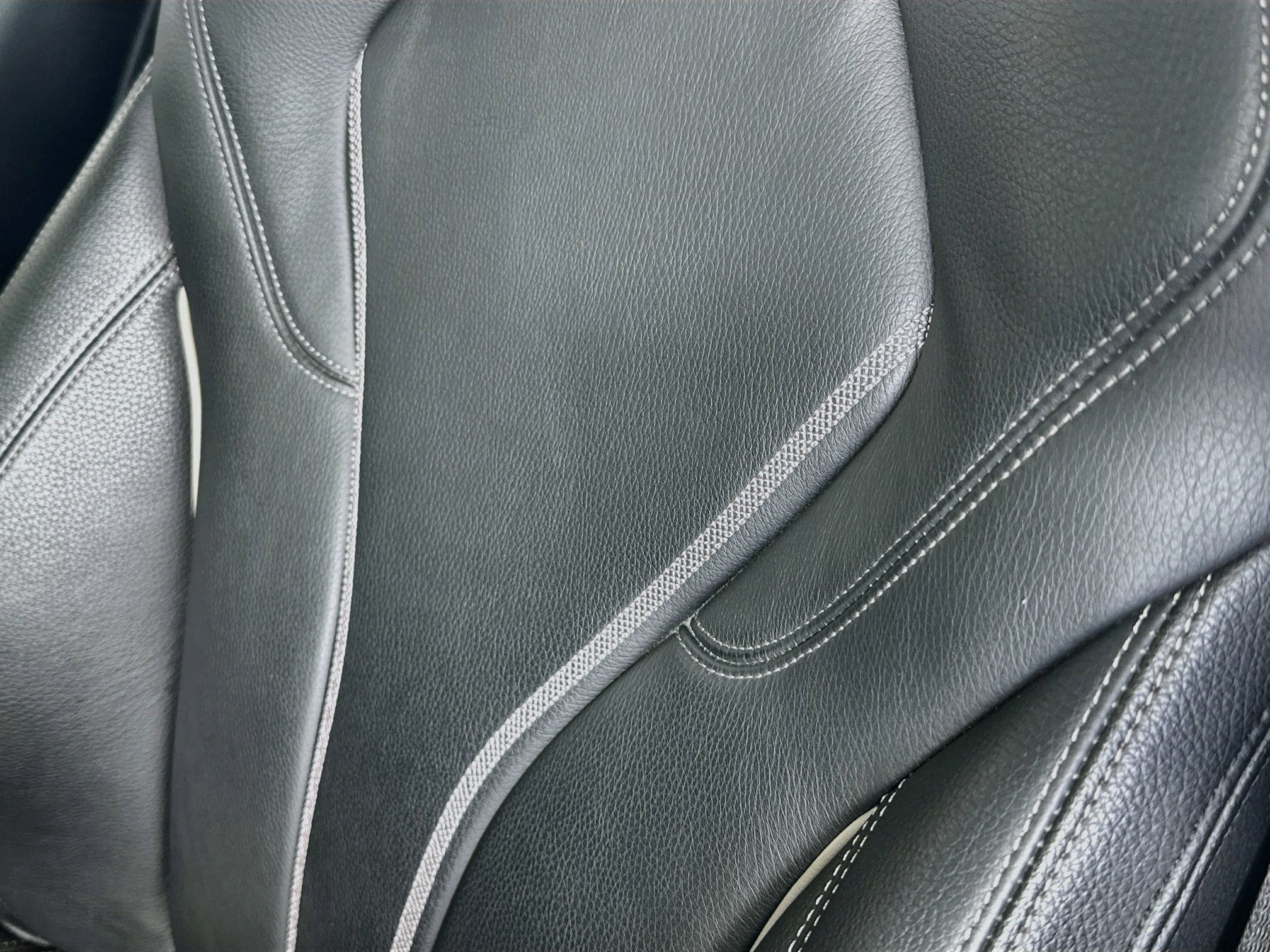 Used 2020 BMW 540i RWD image 19