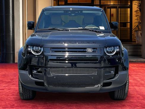 New 2026 Land Rover Defender 110 S AWD/4WD image 3