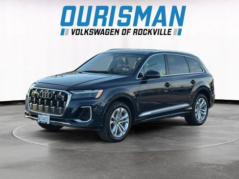 Used 2025 Audi Q7 3.0T Premium Plus image 2