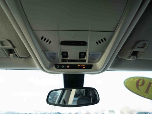 Used 2019 GMC Terrain Denali w/ Driver Alert Package II image 18