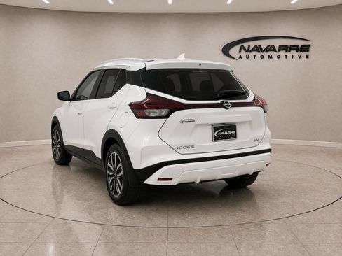Used 2023 Nissan Kicks SV FWD image 5
