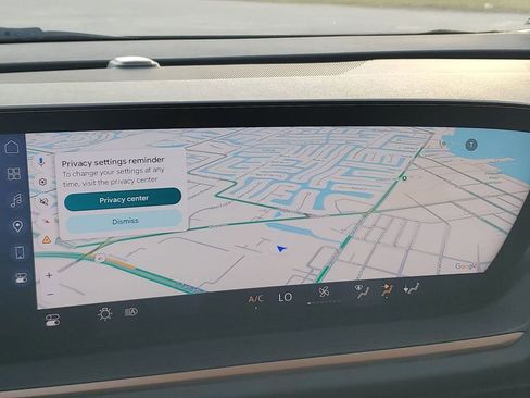 Used 2025 Buick Envision Sport Touring image 31