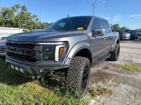 Used 2025 Ford F150 Raptor AWD/4WD image 4