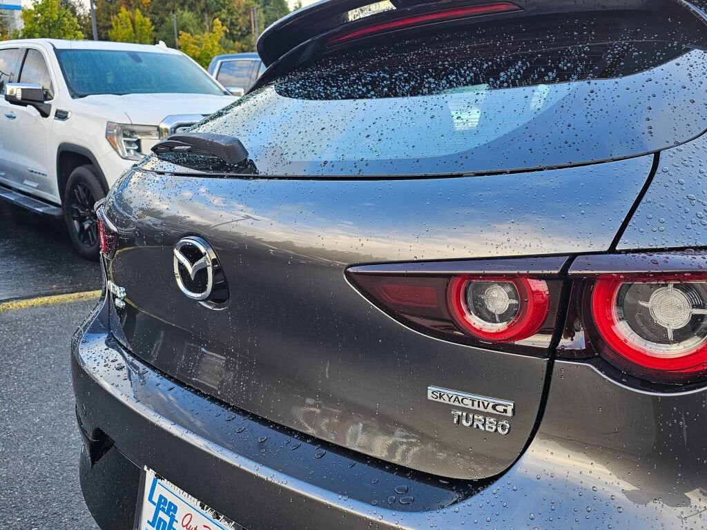 Certified 2023 MAZDA MAZDA3 Hatchback w/Premium Plus Pkg AWD/4WD image 27