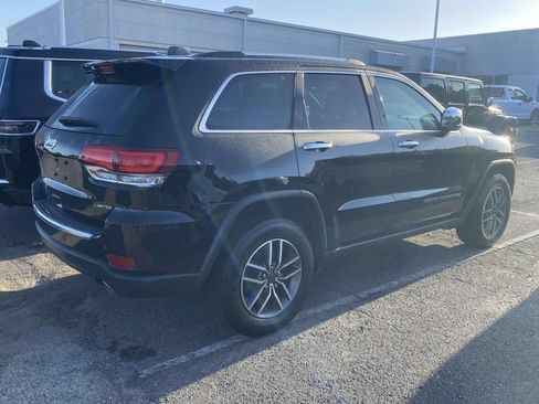 Used 2021 Jeep Grand Cherokee Limited AWD/4WD image 7