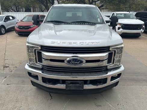 Used 2018 Ford F250 XLT w/ XLT Value Package image 10