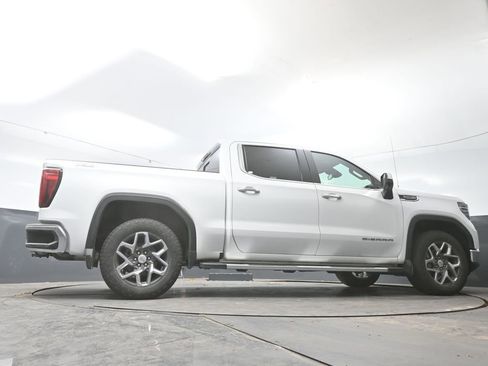 Used 2023 GMC Sierra 1500 SLT w/ SLT Premium Plus Package image 24