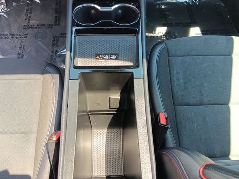 Used 2025 Chevrolet Blazer EV RS AWD/4WD image 26