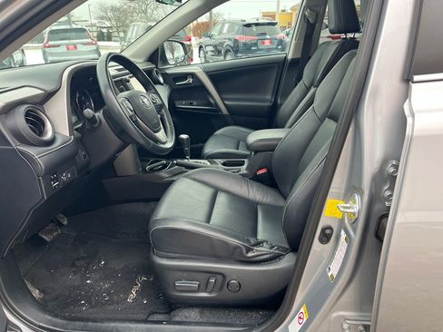 Certified 2016 Toyota RAV4 Limited image 9