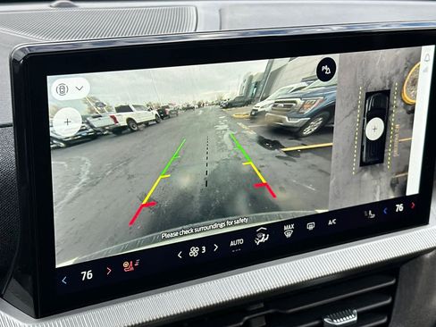 Certified 2025 Ford Explorer Platinum image 20