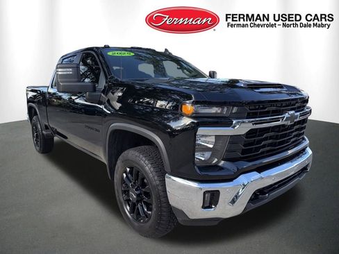 Used 2025 Chevrolet Silverado 2500 LT AWD/4WD image 1