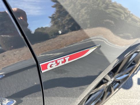 Used 2019 Volkswagen GTI Rabbit Edition image 20