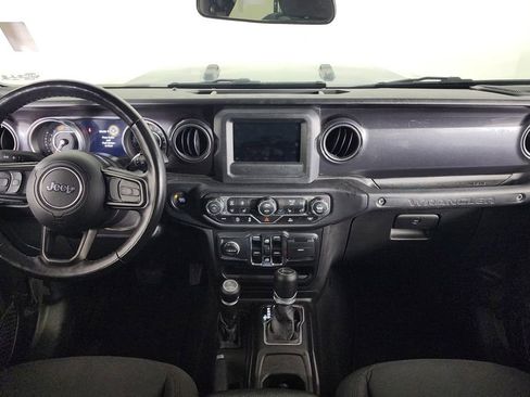 Used 2021 Jeep Wrangler Unlimited Sport image 32