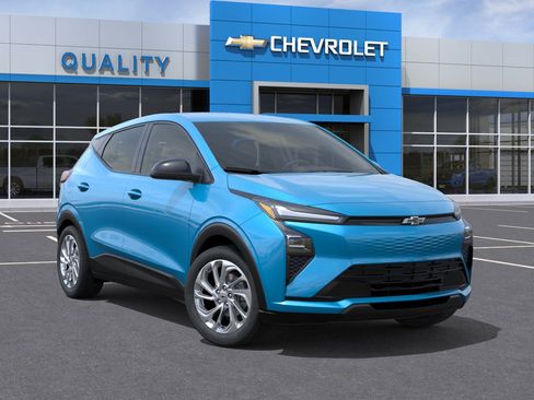 New 2027 Chevrolet Bolt LT w/ Comfort Package FWD image 31