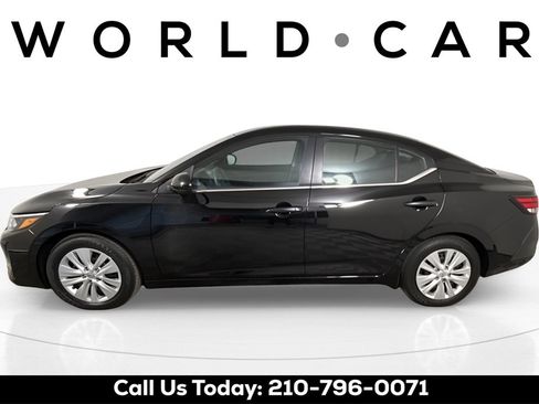 Used 2025 Nissan Sentra S image 9
