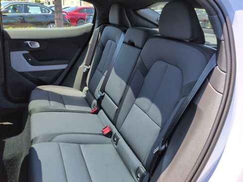 Used 2023 Polestar Polestar 2 AWD/4WD image 31