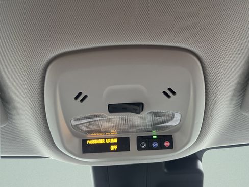 New 2026 Chevrolet Trax LT image 20