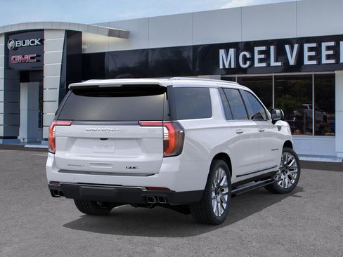 New 2026 GMC Yukon XL Denali Ultimate image 4