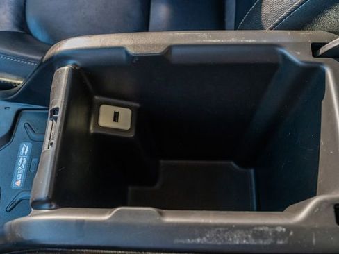 Used 2018 Chevrolet Colorado ZR2 image 33