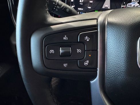 Certified 2025 GMC Sierra 2500 SLT image 15