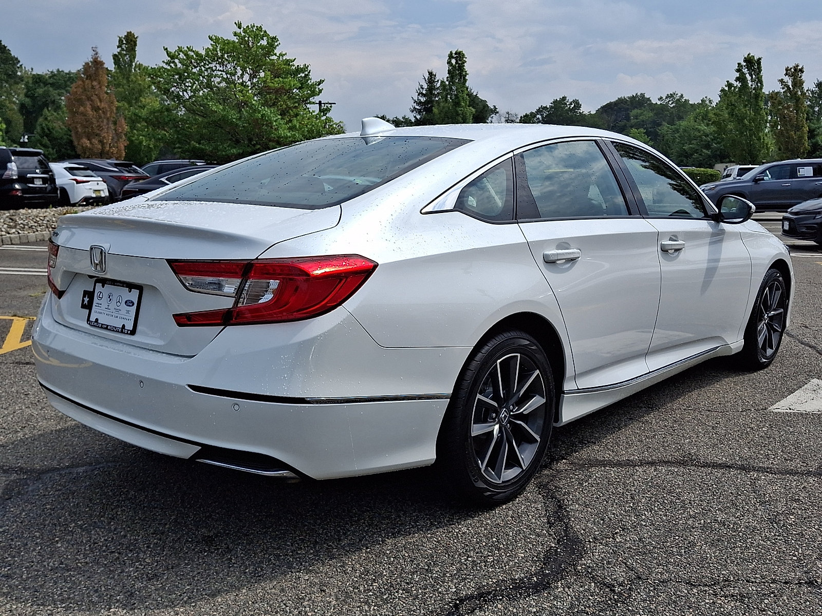 Used 2021 Honda Accord EX-L image 6