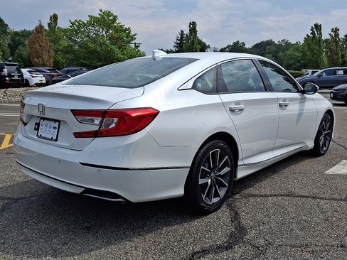 Used 2021 Honda Accord EX-L image 6