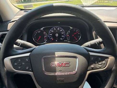 Used 2023 GMC Acadia Denali w/ Denali Technology Package AWD/4WD image 26