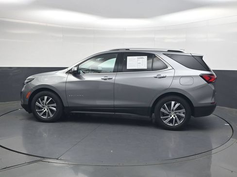 Used 2023 Chevrolet Equinox Premier FWD image 12