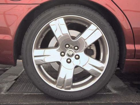 Used 2008 Jaguar XJ8 RWD image 11