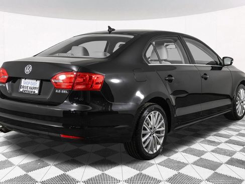 Used 2012 Volkswagen Jetta SEL image 15