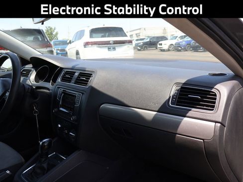 Used 2018 Volkswagen Jetta S FWD image 10