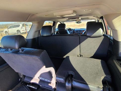 Used 2013 Chevrolet Suburban LT w/ Luxury Package image 5