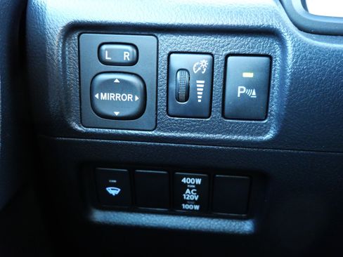 Used 2019 Toyota 4Runner Limited image 26