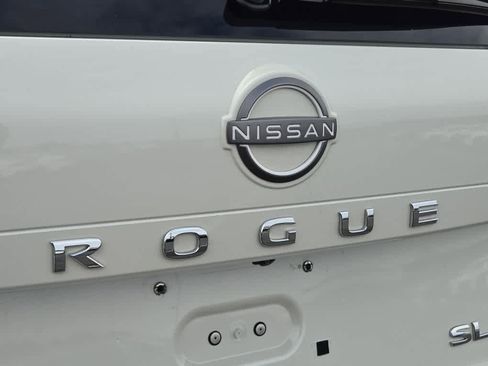 Used 2023 Nissan Rogue SL image 23