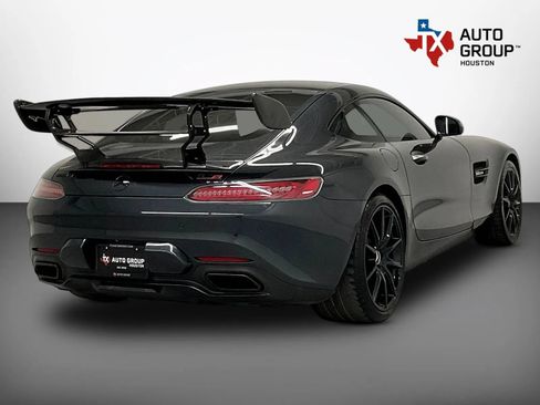 Used 2018 Mercedes-Benz AMG GT S w/ Exclusive Interior Package image 5