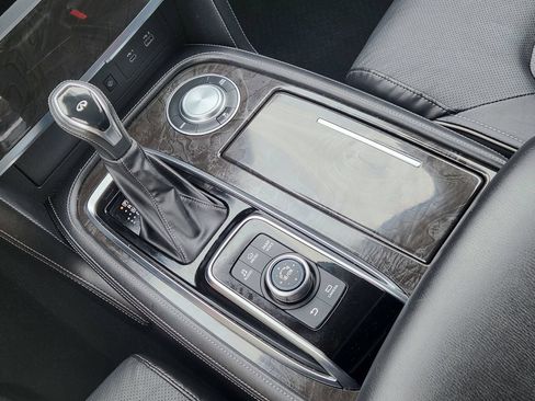 Used 2024 INFINITI QX80 Luxe RWD image 23